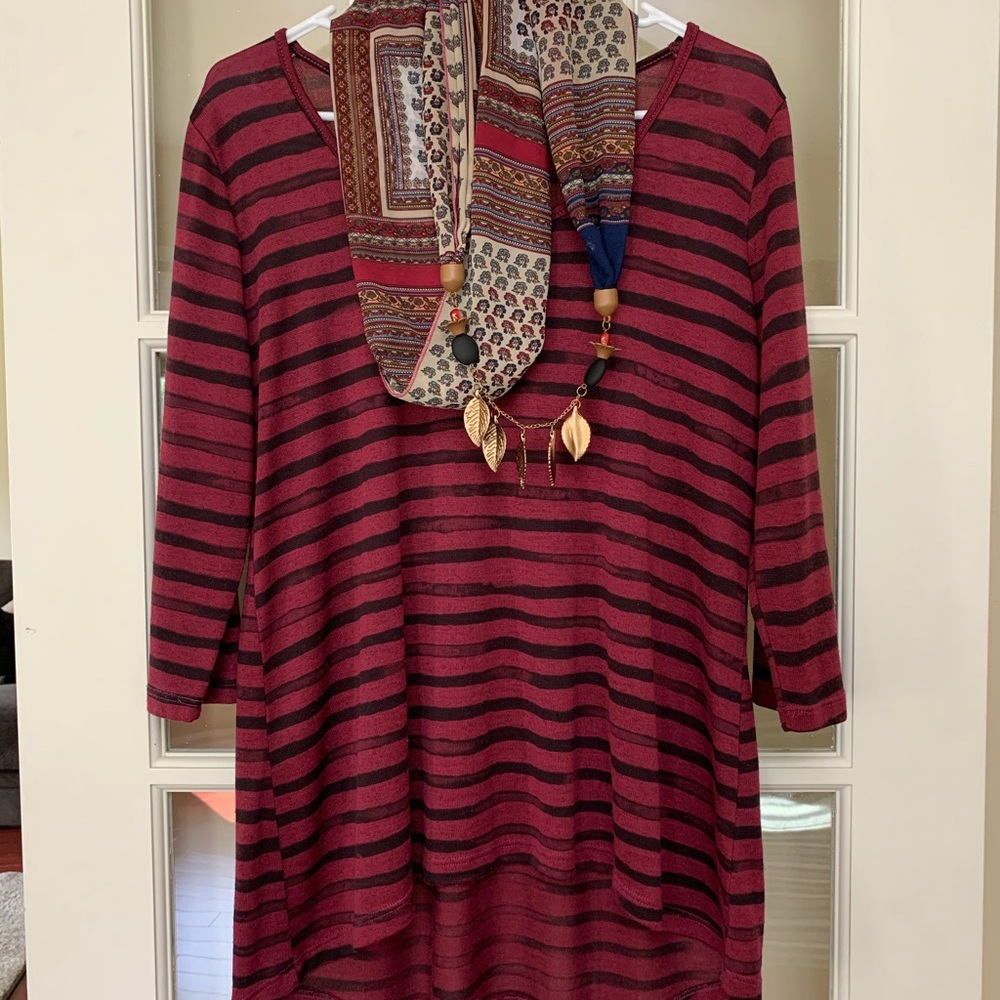 3/4 sleeve tunic with infinity scarf